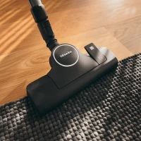 Miele Boost CX1 PowerLine – Beutelloser Bodenstaubsaug