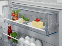 AEG Einbaukühlschrank 310 Liter mit DynamicAir 4