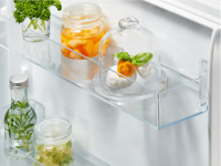 AEG 600 LowFrost CoolAssist® Einbau-Kühl-Gefrierkom