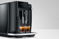 JURA E4 Piano Black (EA) Kaffeevollautomat 15435 6